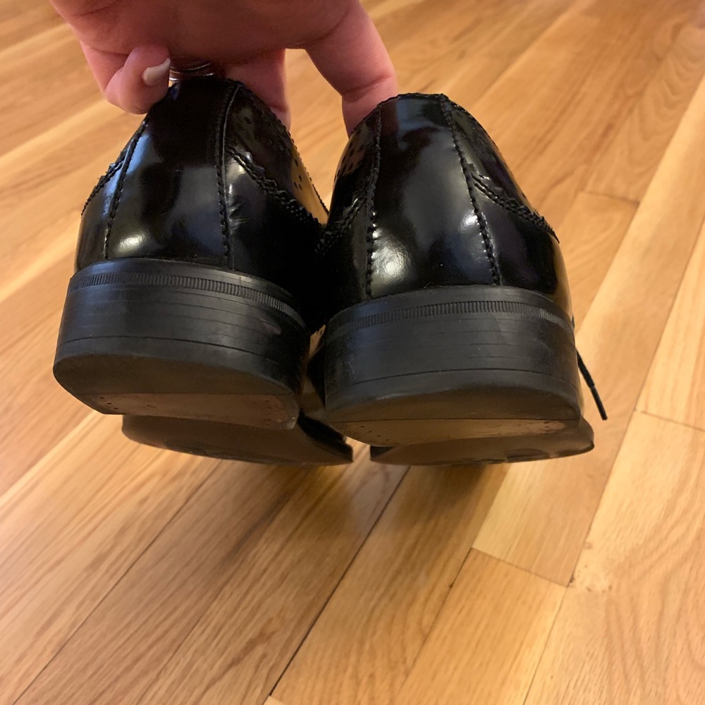 Johnston and Murphy black dress shoe - Picture 4 of 5